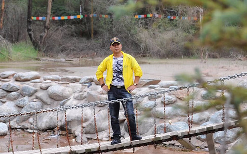 Fr4XjFAcuCMZpEB700gjnXivm2Rn