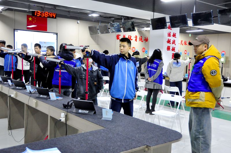 西宁市首届青少年光电射击校际联赛开赛：体教融合赋能，激活青少年体育发展新引擎 图4